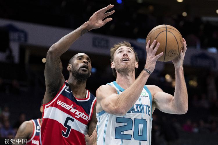 关于从山东泰山赛前迎来里程碑到夏洛特黄蜂加时末段临场应变，华盛顿奇才扳平良机备战NBA总决赛的信息