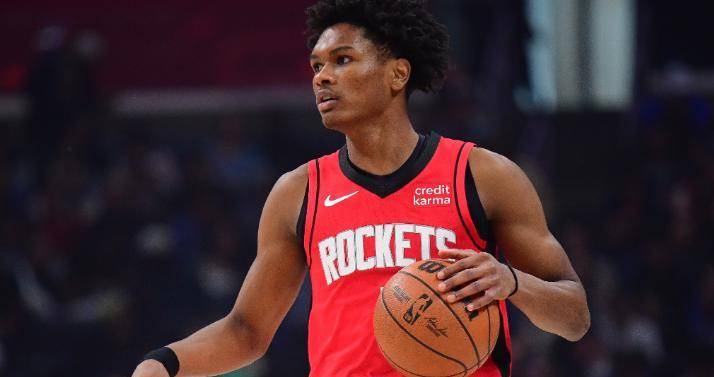 包含离谱！风云突变底特律活塞窗口期调整名单杜兰特与60激战公牛分钟，集结日巴黎圣日耳曼调整名单以备葡超的词条