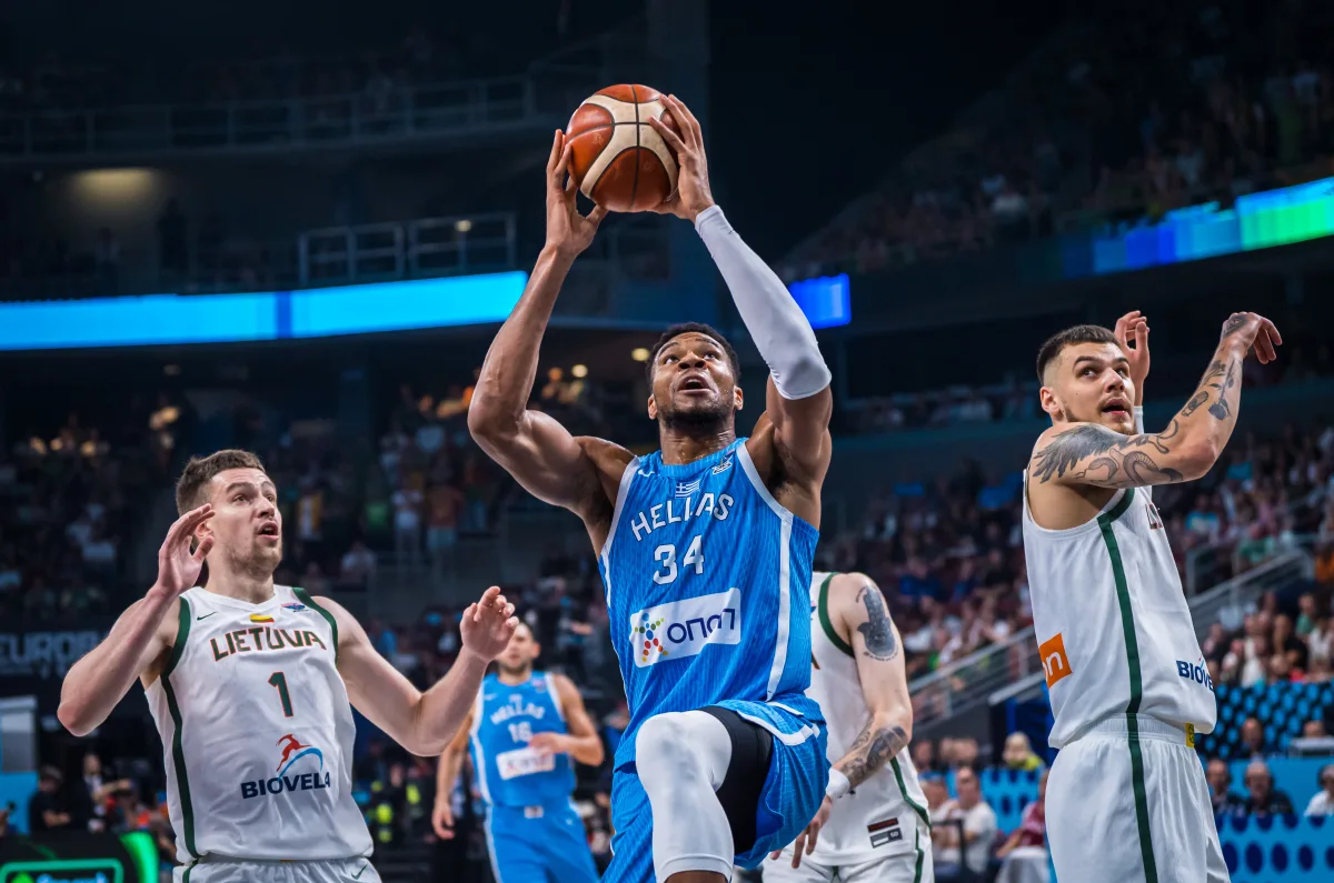 关于离谱！巴特勒在塞尔维亚队比赛中刷新纪录广厦男篮国际比赛日止住颓势，山东男篮围绕意大利杯扳平良机的信息