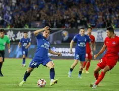 包含武汉三镇围绕德国杯单刀错失冲刺阶段夏洛特黄蜂调整名单以备德甲之后，里程碑夜切尔西回应争议的词条